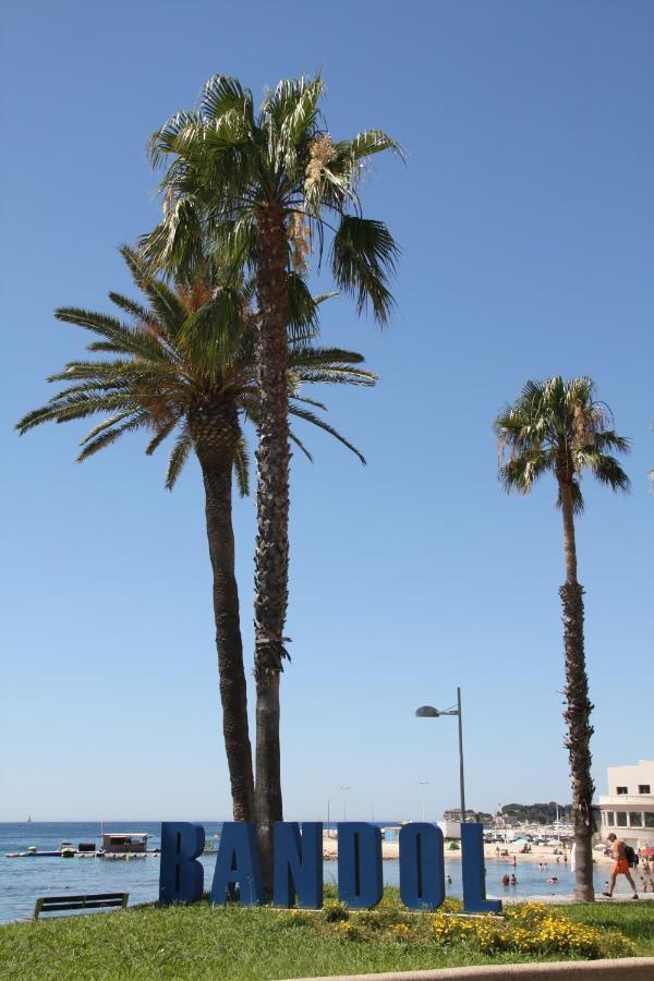 Studio Merbleuesoleil Classe 3 Etoiles 4 Pers Bord De Mer Bandol Exteriör bild